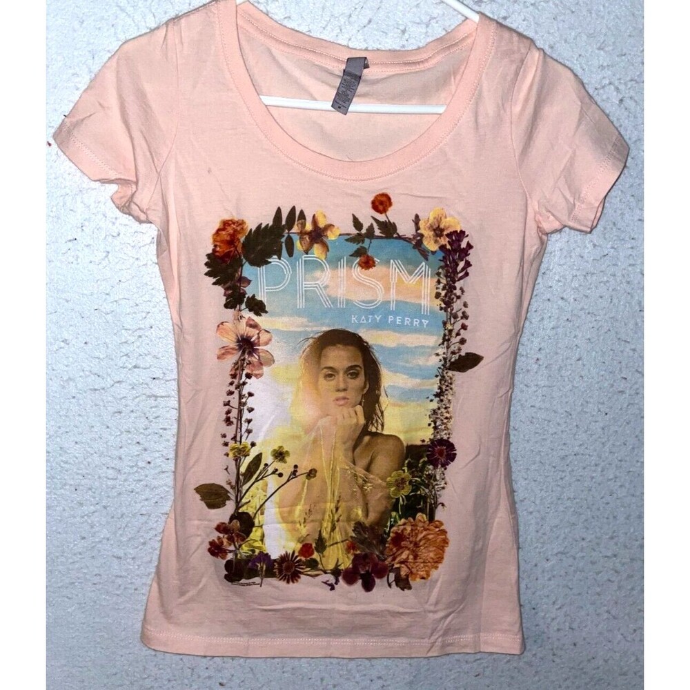 Katy Perry Prism Tshirt Women's sz M Short sleeve Pink Floral
